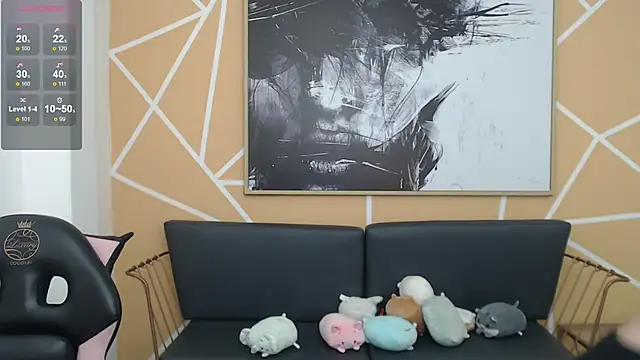 olivia russo  online show from 11/27/25, 08:11