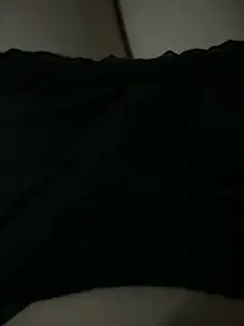 Anna-Ivy online show from 12/15/25, 10:14