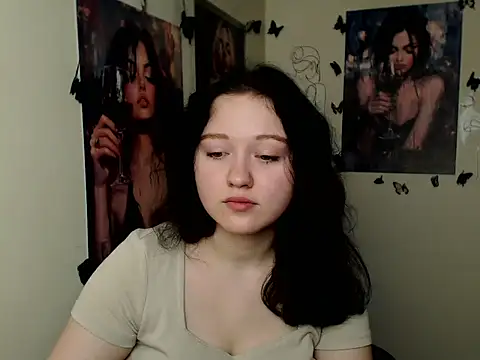 LadyAlice  online show from 11/19/25, 07:08