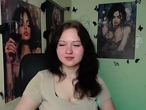 LadyAlice  online show from 04/01/26, 05:41