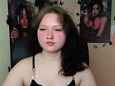 LadyAlice  online show from 06/05/26, 06:52