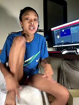 Snapshot of rubywithpearls chatting on 10/21/25, 10:10 rubywithpearls online show from 10/21/25, 10:10