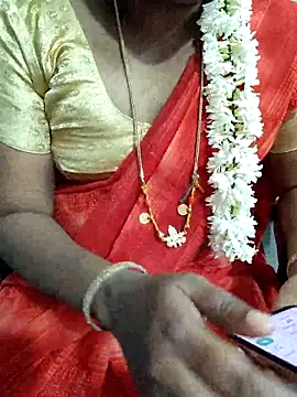 Snapshot of lolida69thamil chatting on 09/19/25, 05:20 lolida69thamil online show from 09/19/25, 05:20