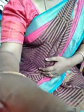 Snapshot of lolida69thamil chatting on 10/03/25, 11:51 lolida69thamil online show from 10/03/25, 11:51