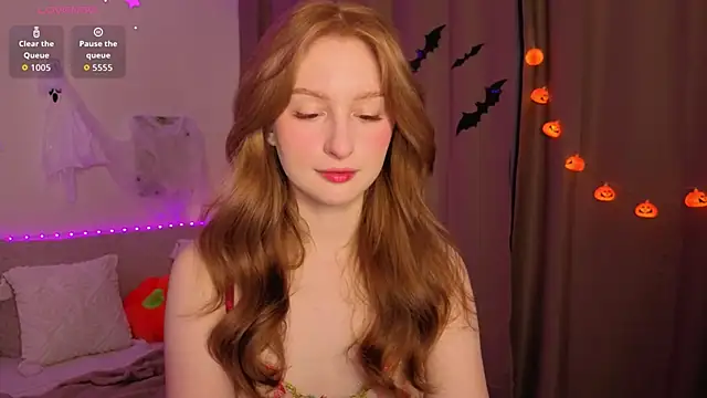 Betty Twinkle online show from 10/29/25, 09:38