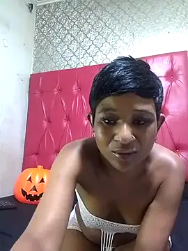 GoldenBigAssCurvy online show from 11/18/25, 01:00