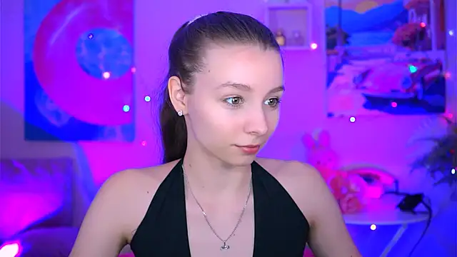 JulieDaniel online show from 10/10/25, 08:13