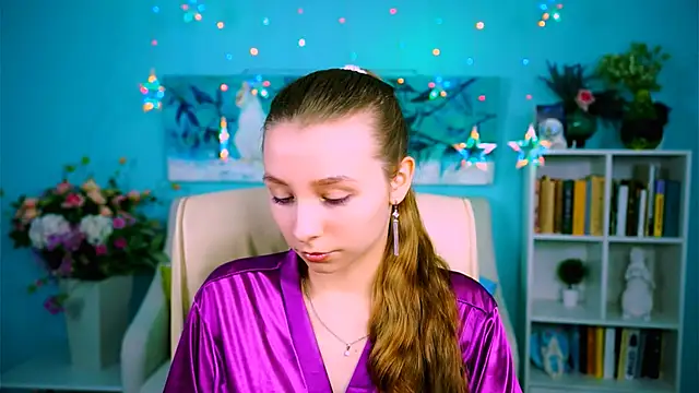 JulieDaniel online show from 10/17/25, 04:26