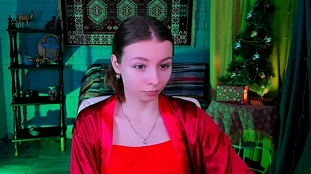 JulieDaniel online show from 12/15/25, 08:18