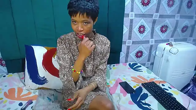 Snapshot of SexyChantyBabe25 chatting on 07/16/26, 05:46 SexyChantyBabe25 online show from 07/16/26, 05:46