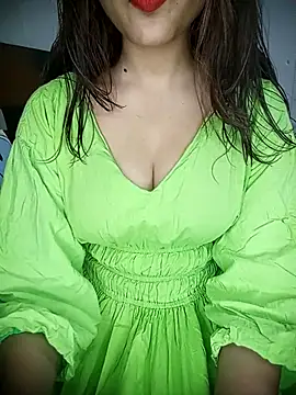 Hot malika19 online show from 03/06/26, 10:56