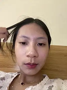 Lil-Gi online show from 09/12/25, 03:34