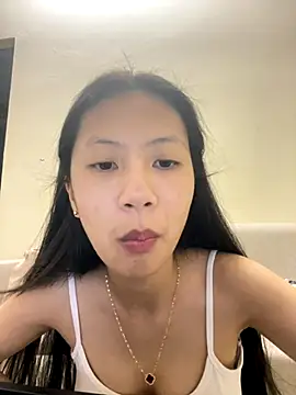 Lil-Gi online show from 10/21/25, 03:46