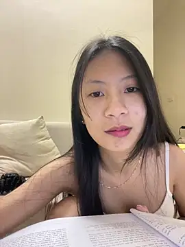 Lil-Gi online show from 11/14/25, 03:44