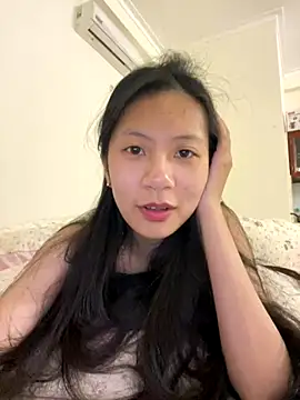 Lil-Gi online show from 11/25/25, 04:40