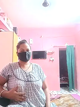 biggbobbsgirl online show from 10/08/25, 06:27