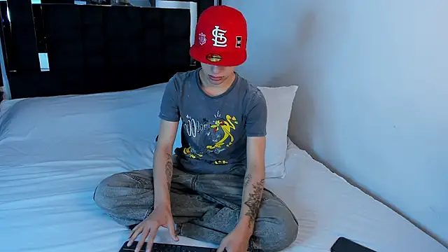 Thiago Divine  online show from 09/09/25, 12:59