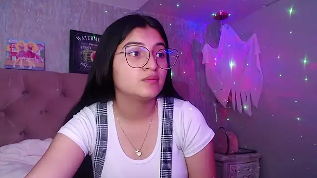 laurenelove online show from 10/27/25, 03:32