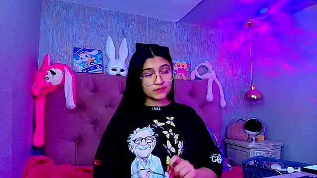 laurenelove online show from 12/02/25, 03:34