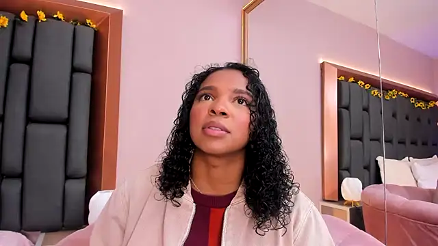 LisaMendez online show from 01/08/26, 03:53