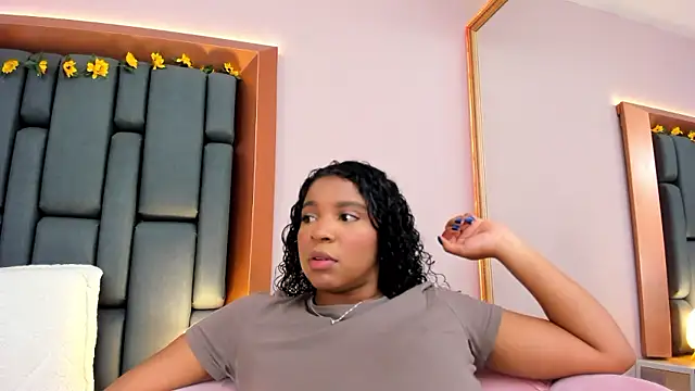 LisaMendez online show from 01/15/26, 11:08