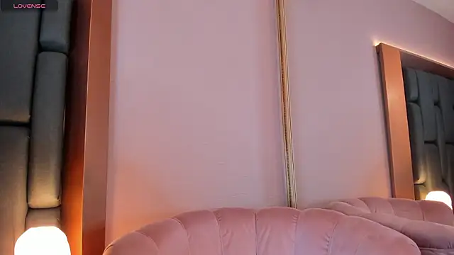 LisaMendez online show from 03/17/26, 11:30