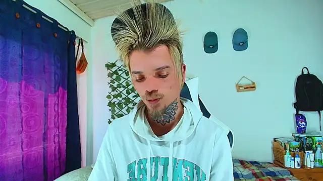 Gold Loyal77 online show from 02/26/26, 03:11