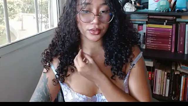 clitia xx online show from 12/04/25, 10:07