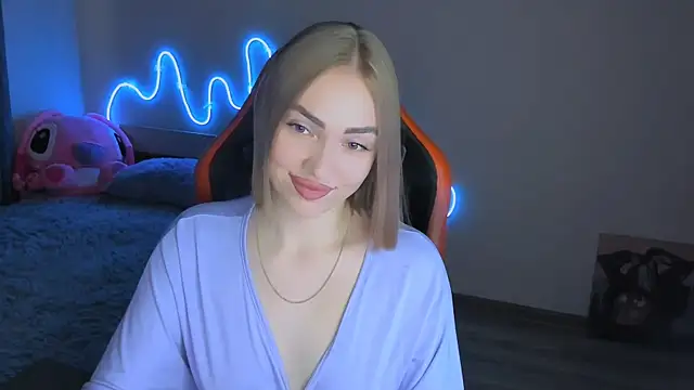 LaraKrein lk online show from 04/05/26, 02:14