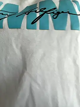 sharon-Hanna online show from 09/24/25, 03:32