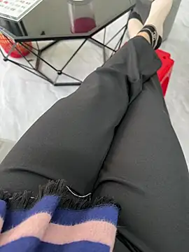 sharon-Hanna online show from 02/12/26, 01:11