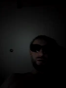 Snapshot of SugarThug chatting on 11/28/25, 03:42 SugarThug online show from 11/28/25, 03:42