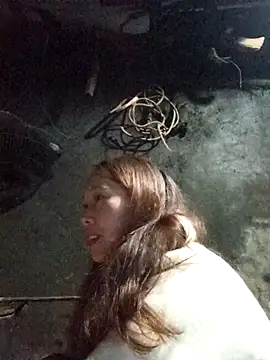 Bianly online show from 12/16/25, 01:43