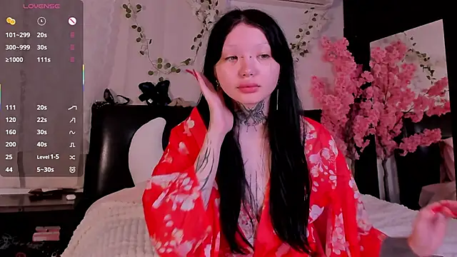 Lein Bone online show from 10/18/25, 12:02