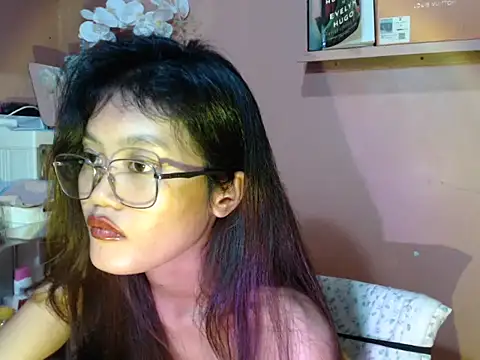 skinny gracie online show from 10/12/25, 03:11