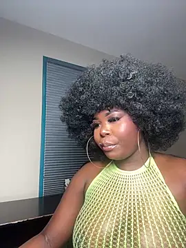 WomanNextdoor1 online show from 02/04/26, 10:04