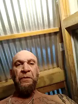 ShawnandDani7074 online show from 02/28/26, 07:09