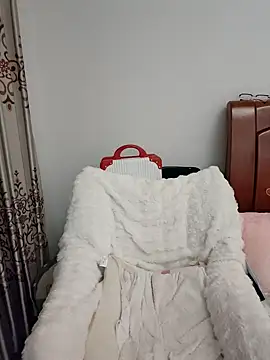 lingling1314 online show from 10/17/25, 01:14