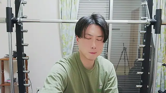 oyu kun online show from 02/15/26, 02:52