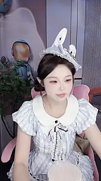 CAICAI BABY online show from 11/14/25, 05:39