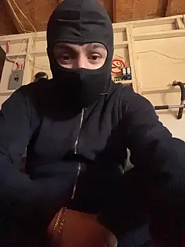 Snapshot of Shankortiz chatting on 12/19/25, 05:20 Shankortiz online show from 12/19/25, 05:20