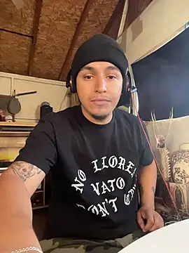 Snapshot of Shankortiz chatting on 02/09/26, 03:49 Shankortiz online show from 02/09/26, 03:49