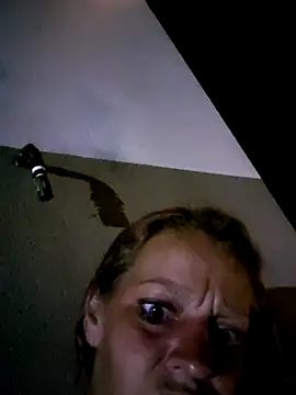 Snapshot of IrishGoddess69247 chatting on 10/03/25, 10:56 IrishGoddess69247 online show from 10/03/25, 10:56