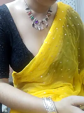 Hot-rima online show from 04/18/26, 02:37