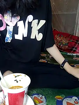 Snapshot of DauTay_hot chatting on 10/02/25, 12:17 DauTay hot online show from 10/02/25, 12:17