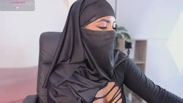 yasmin elite online show from 11/26/25, 09:32