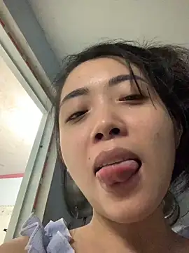 Minee1202 online show from 10/29/25, 06:26