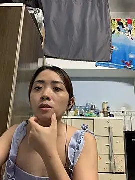 Snapshot of Minee1202 chatting on 06/04/26, 04:51 Minee1202 online show from 06/04/26, 04:51