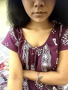 Snapshot of Snaya-baby chatting on 05/06/26, 10:53 Snaya-baby online show from 05/06/26, 10:53