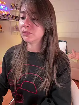 Snapshot of Sharon_07 chatting on 12/19/25, 11:45 Sharon 07 online show from 12/19/25, 11:45